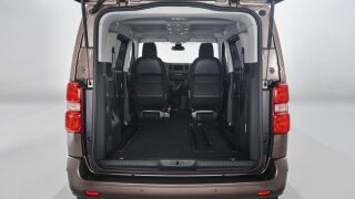 Toyota ProAce Verso minivan