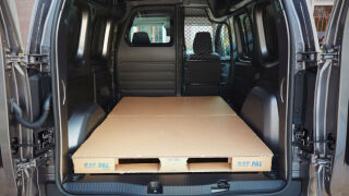 Renault Kangoo E-Tech pakettiauto