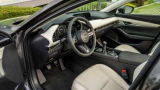 Mazda 3 sedaan