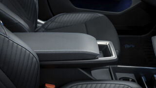 Renault Scenic E-Tech maastur