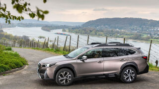 Subaru Outback touring