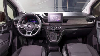 Renault Kangoo E-Tech minivan