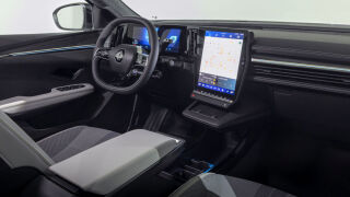 Renault Scenic E-Tech maastur
