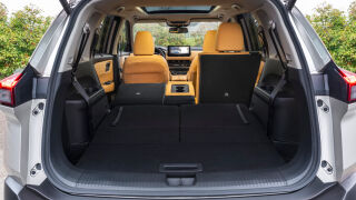Nissan X-Trail SUV