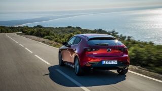 Mazda 3 хетчбэк