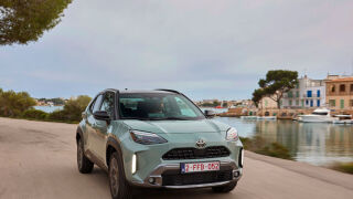 Toyota Yaris Cross luukpära