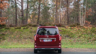 Renault Kangoo E-Tech minivan