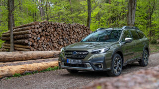 Subaru Outback touring