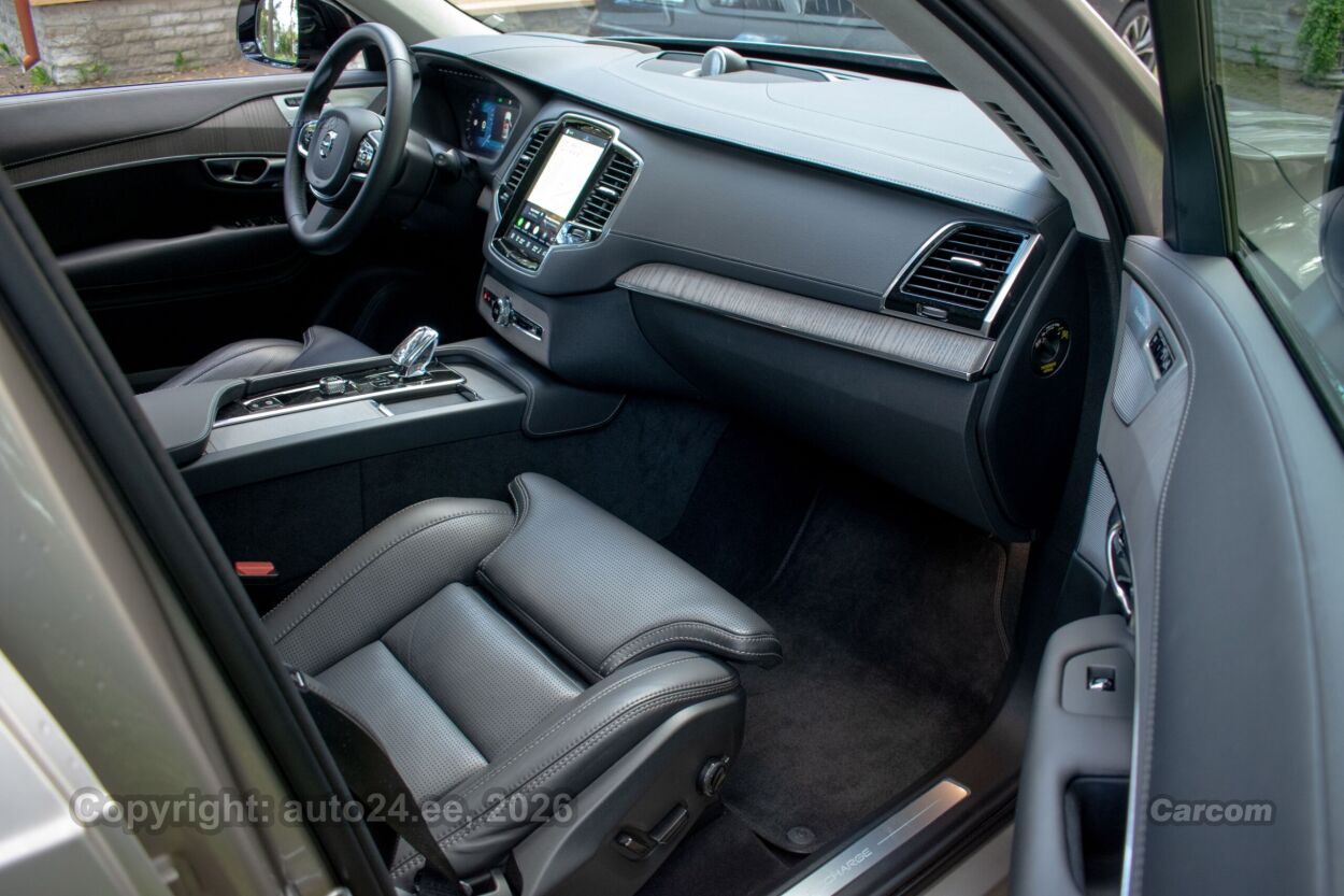 Volvo XC90 7s Ultimate DARK Polestar Fullopt 2.0 T8 Recharge PHEV Long Range Polestar 335 kW