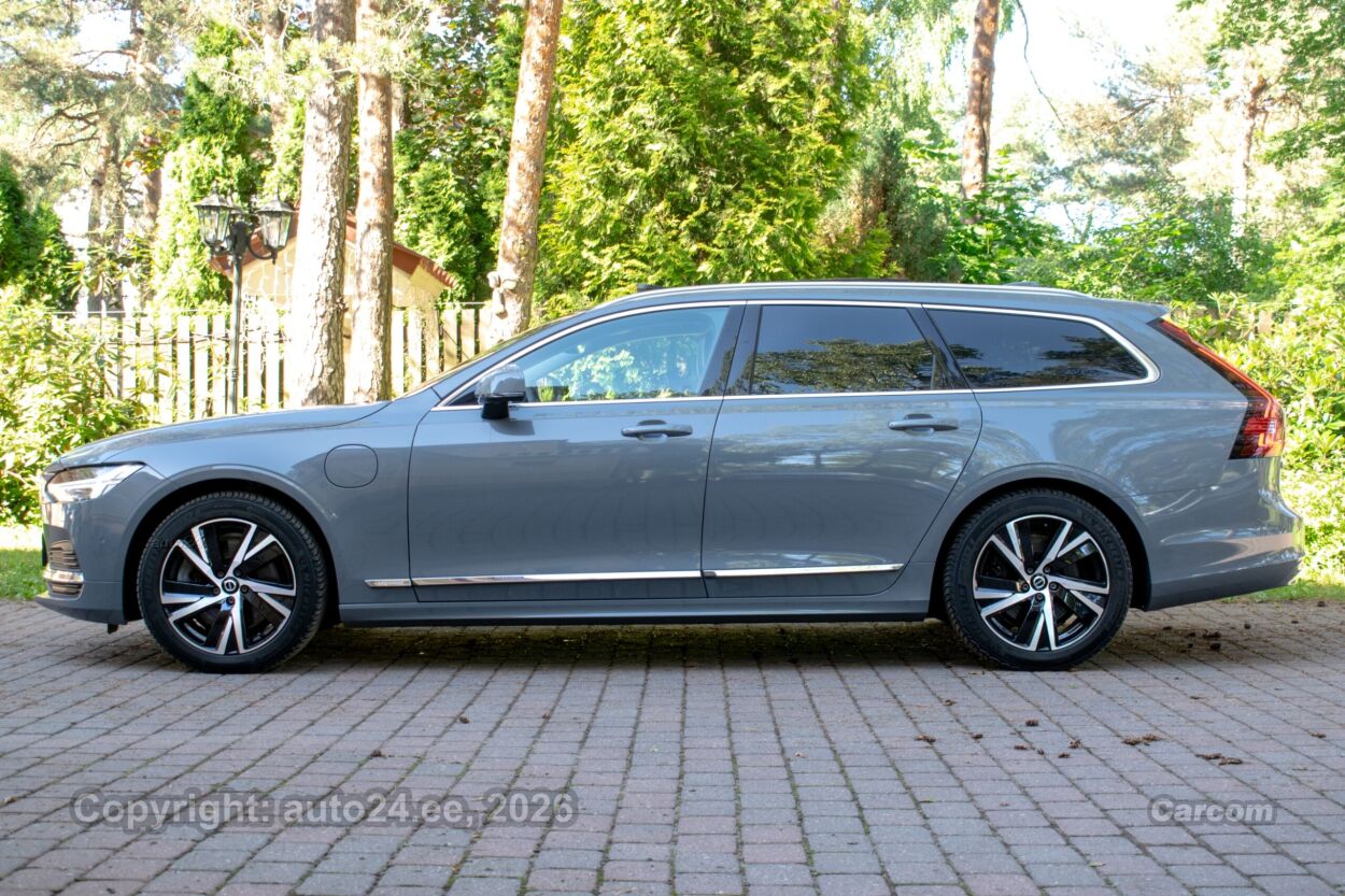 Volvo V90 MY23 Ultimate Bright Long Range Xenium Wntr 2.0 T8 AWD Recharge Plug-In Pistikhübriid Long Range 335 kW