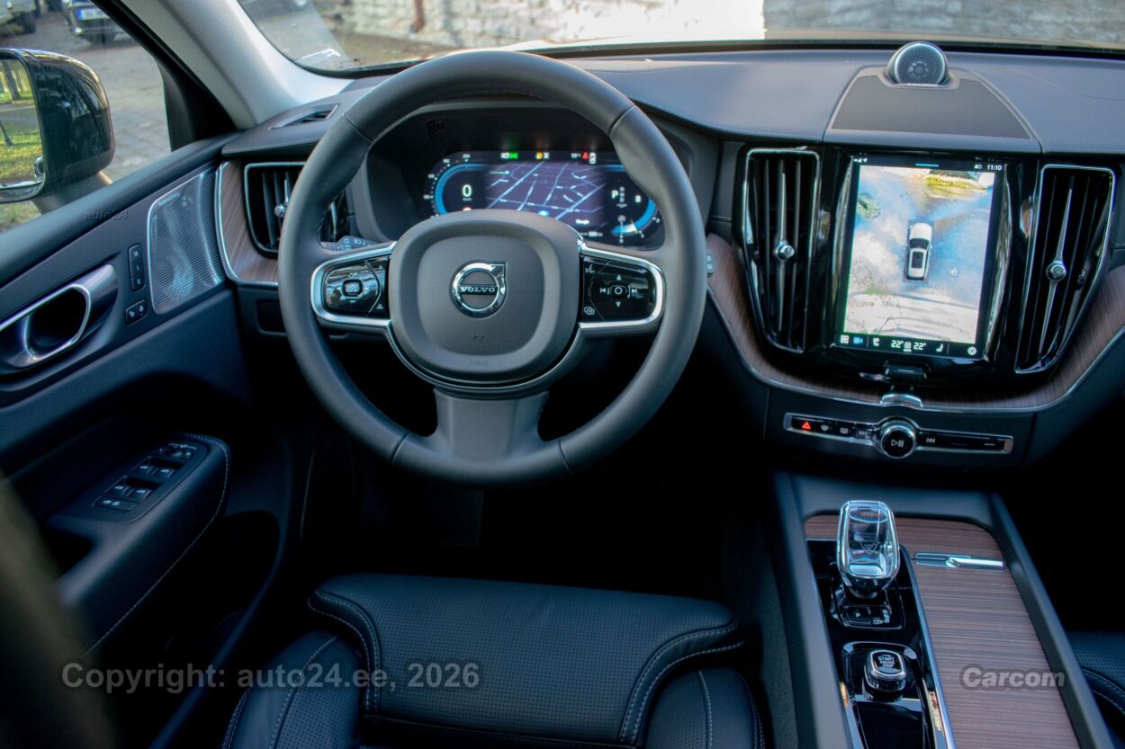 Volvo XC60 Ultimate DARK Xenium Fullopt 2.0 B4 MHEV KERS Kerghübriid 145 kW