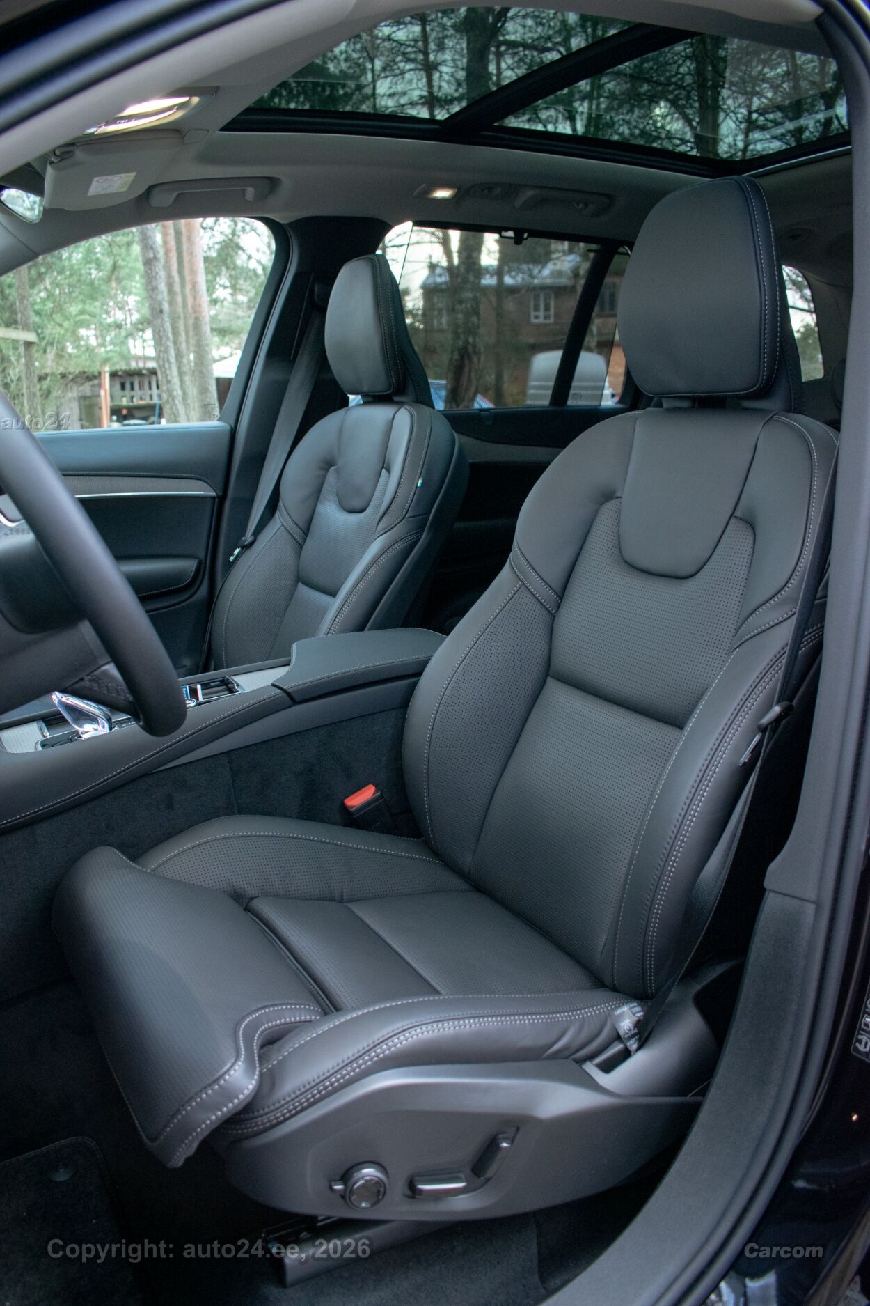 Volvo XC90 AWD Ultra DARK Ed Intelli PRO Lux FULL 2.0 T8 Recharge Long Range Plug In MY2025 335 kW