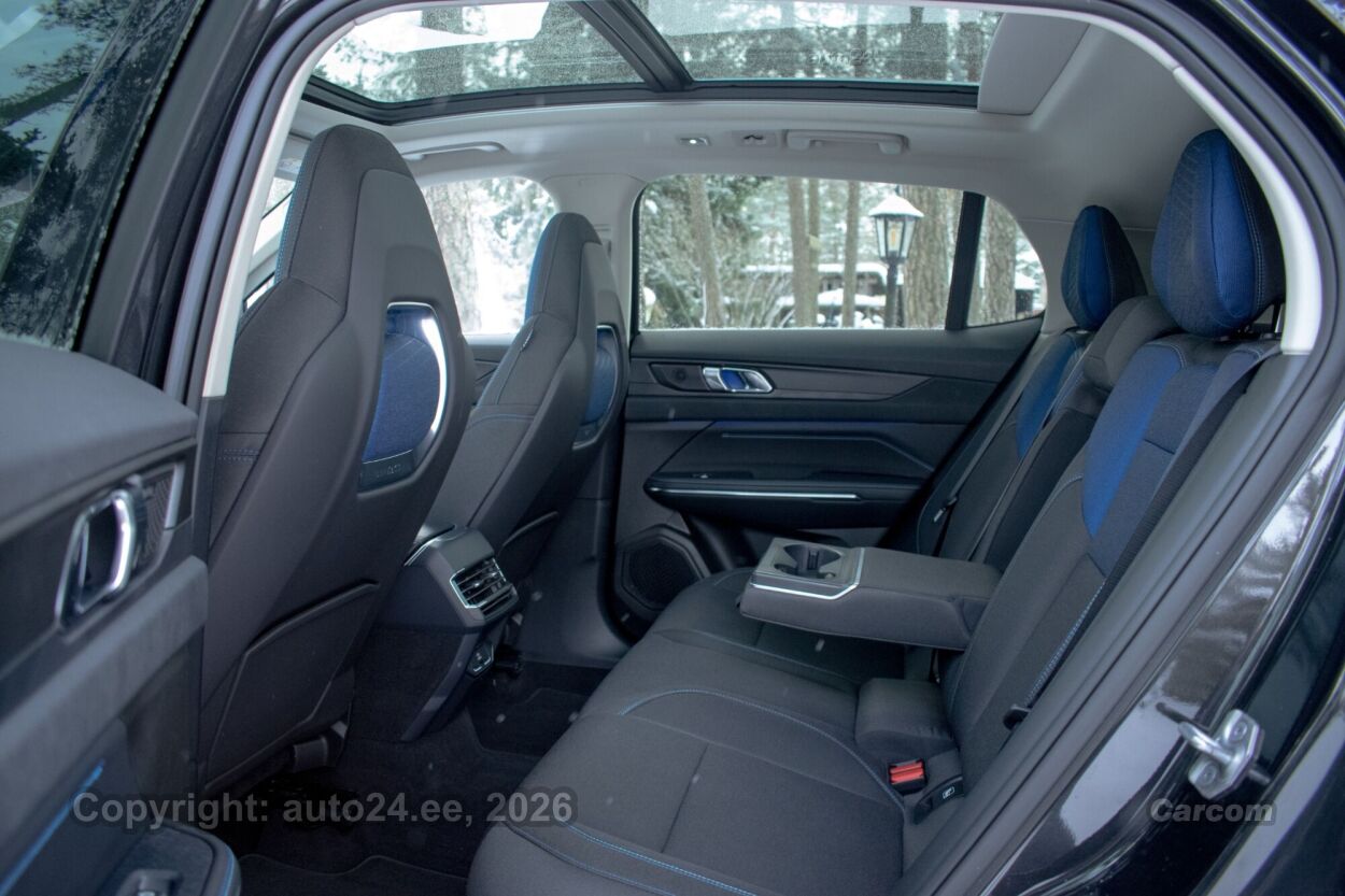 Lynk & Co 01 Recharge MORE Intelli Safe PRO 1.5 PHEV Plug-In Hybrid 192 kW