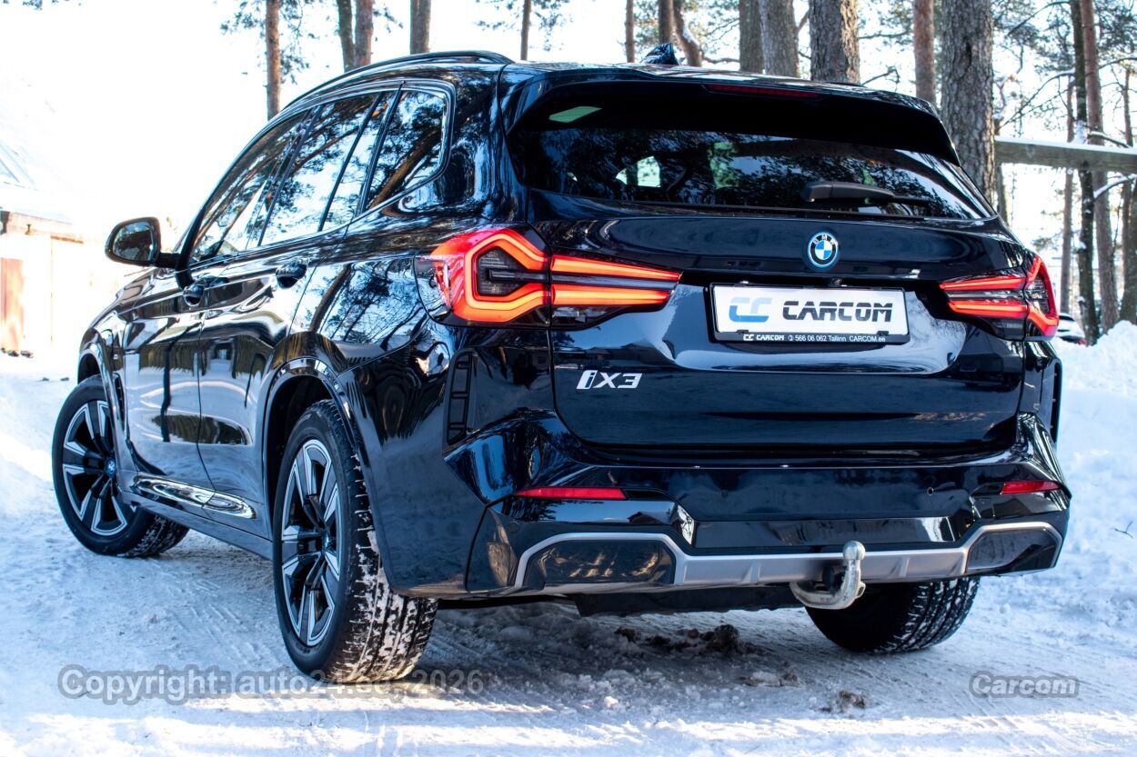 BMW iX3 M-Sport Shadowline Driving Professional 210 kW