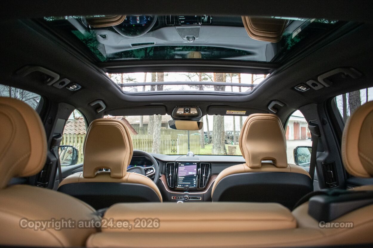 Volvo XC60 AWD Ultimate DARK Intelli PRO Xenium Fullopt 2.0 B5 MHEV Kerghübriid 184 kW