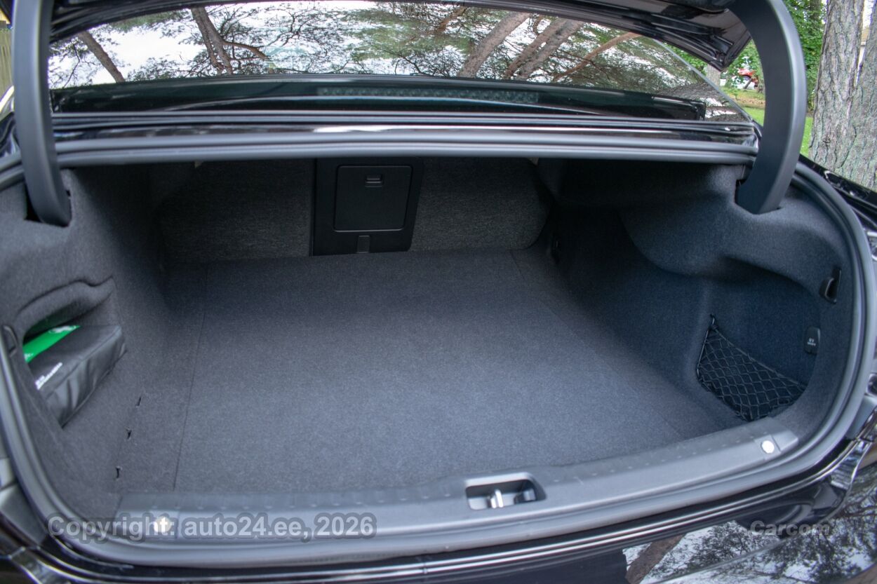 Volvo S90 AWD ULTIMATE BRIGHT XENIUM FULLOPT 2.0 B5 KERS MHEV Kerghübriid MY2024 183 kW