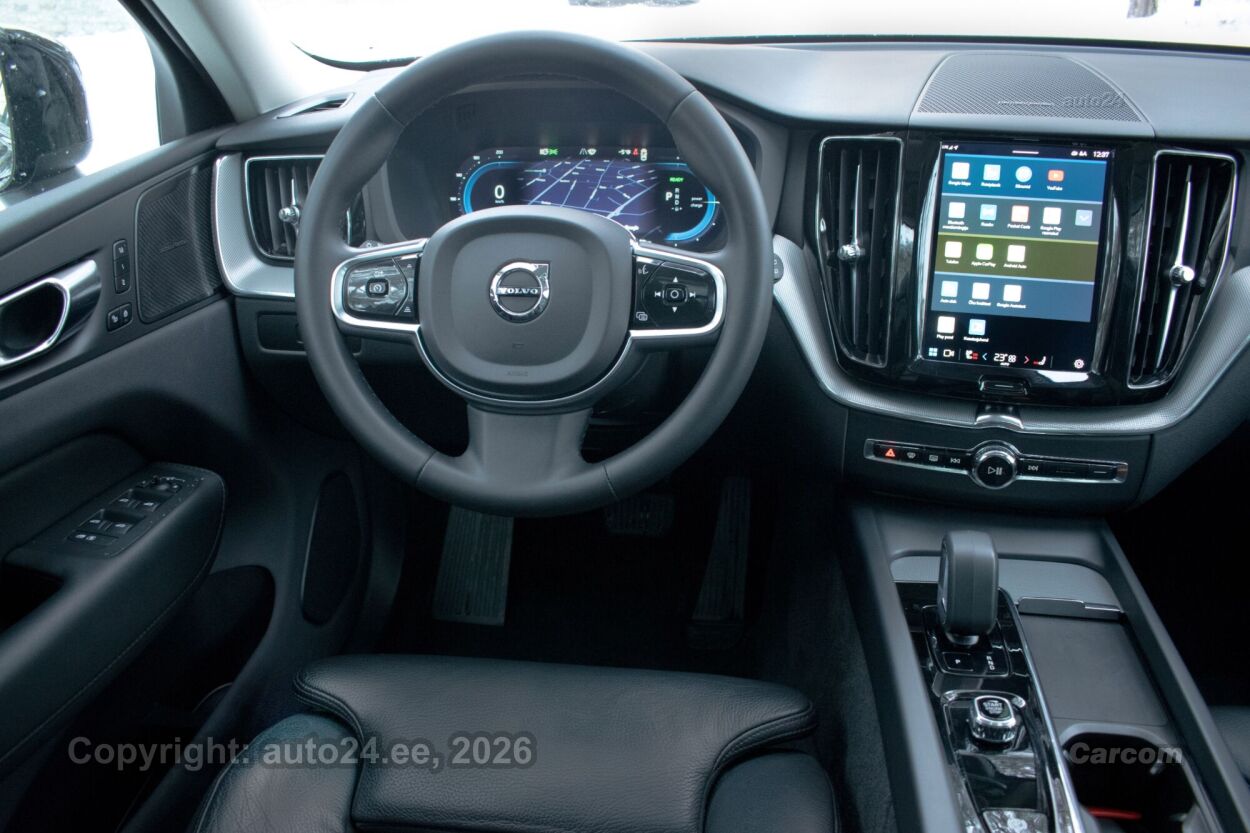 Volvo XC60 AWD DARK Plus Intelli Safe PRO Wntr 2.0 T8 Recharge PHEV Long Range MY2023 335 kW