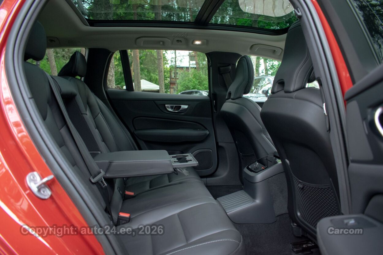 Volvo V60 MY23 DARK Long Range Intelli PRO Wntr PRO 2.0 T6 Recharge Plug-In Long Range 293 kW