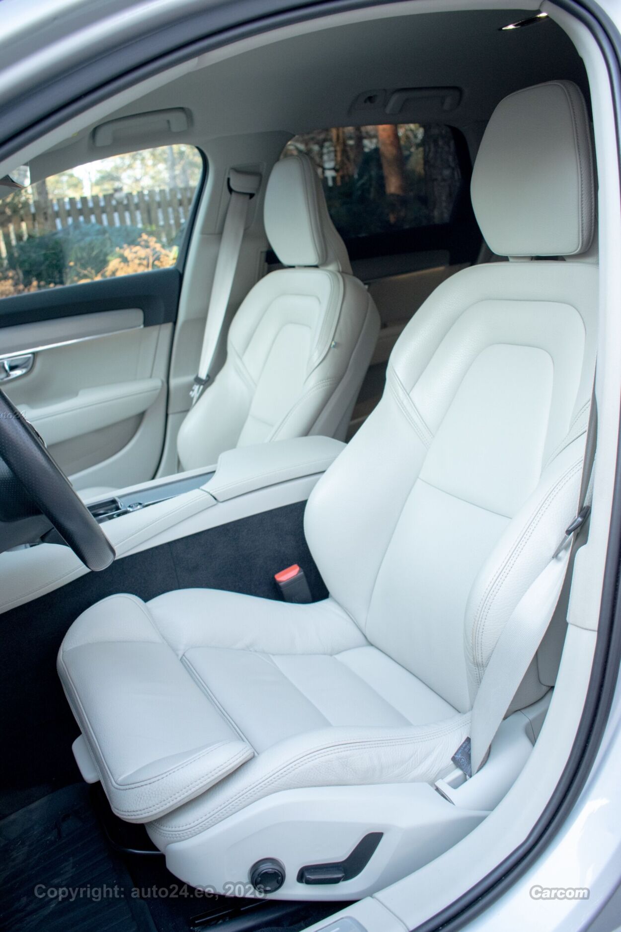 Volvo V90 Cross Country AWD Intelli SAFE PRO Family Wntr 2.0 D4 MY2019 140 kW