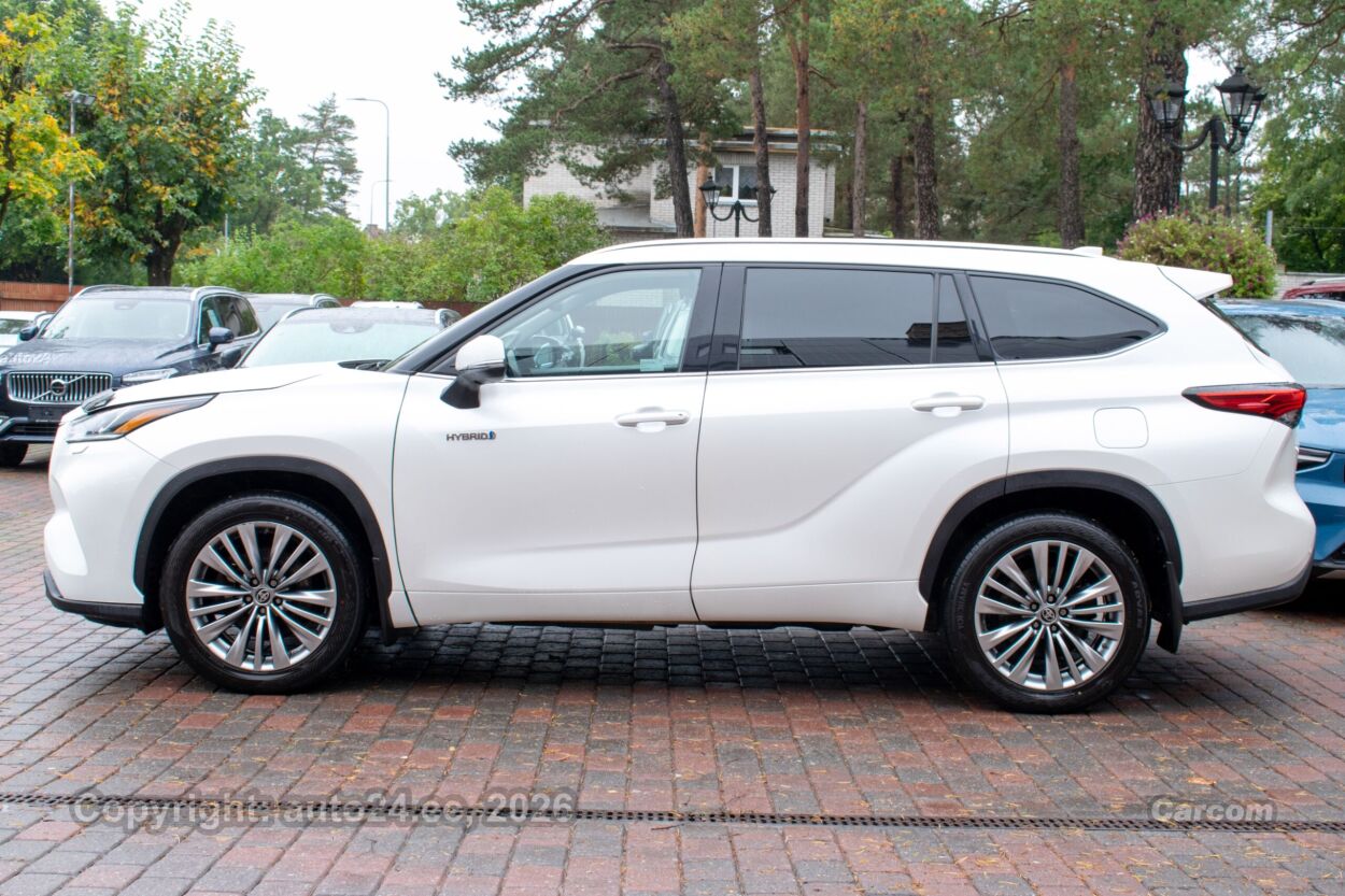 Toyota Highlander 7s Executive Hybrid 2.5 140 kW