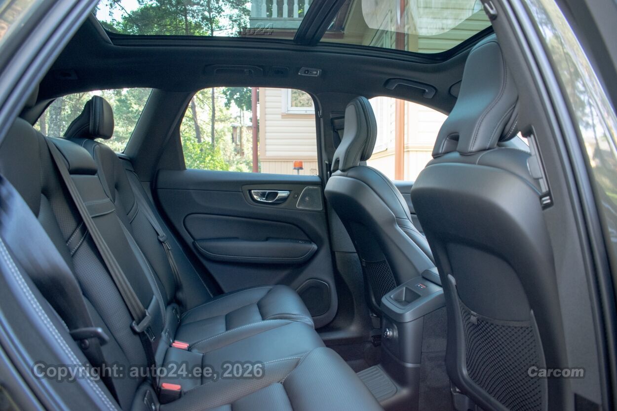 Volvo XC60 T8 Intelli PRO Xenium Wntr FULL 2.0 AWD T8 Twin Engine Plug In Hybrid 288 kW