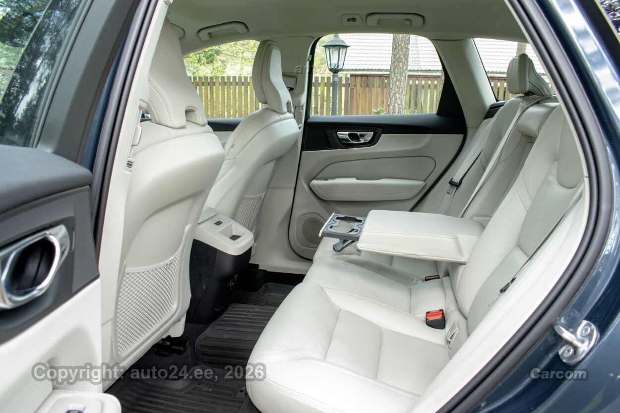 Volvo XC60 AWD Inscription Intelli PRO Lux 2.0 B4 KERS MHEV Kerghübriid 145 kW