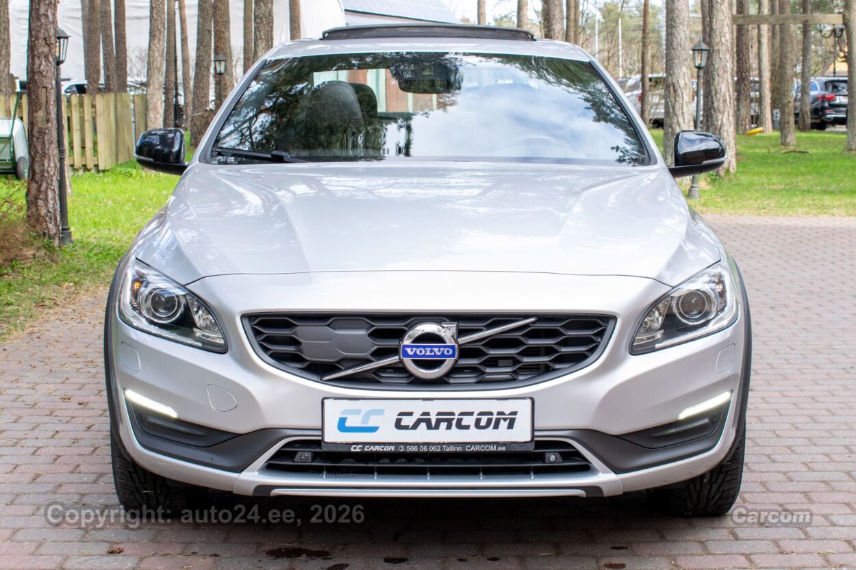Volvo S60 Cross Country AWD Summum Intelli PRO Xenium Wn 2.4 D4 140 kW