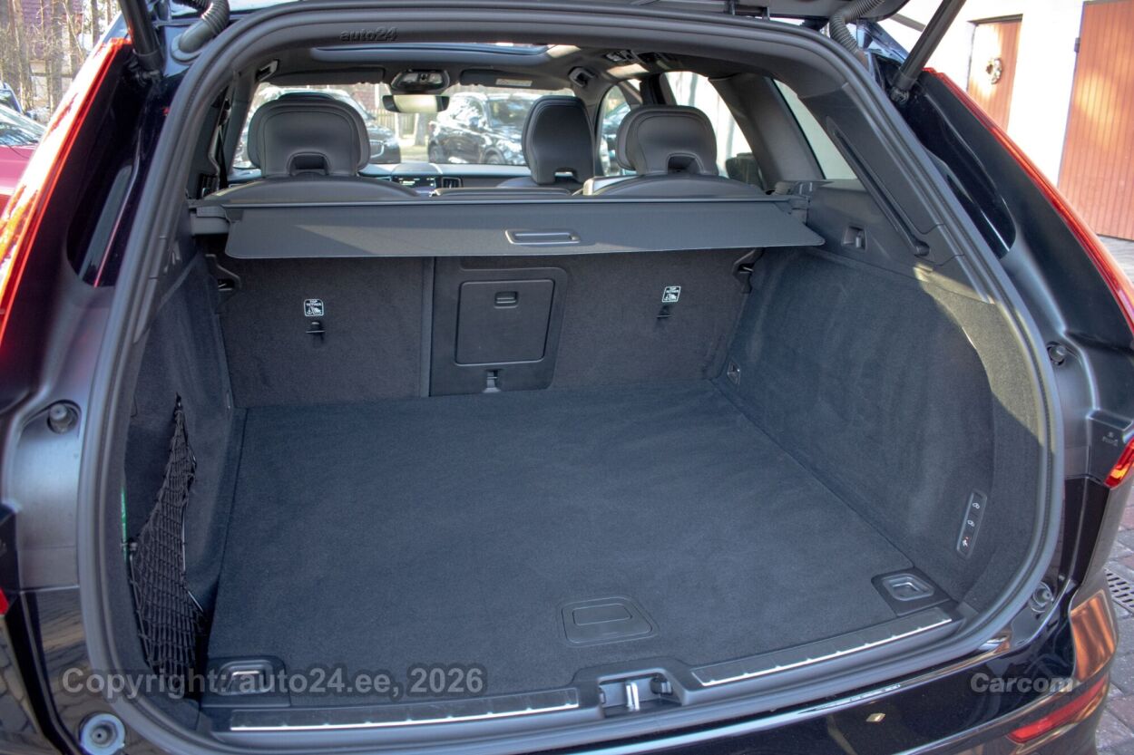 Volvo XC60 Ultra DARK Intelli PRO Xenium Wntr 2.0 B5 AWD MHEV Kerghübriid 184 kW