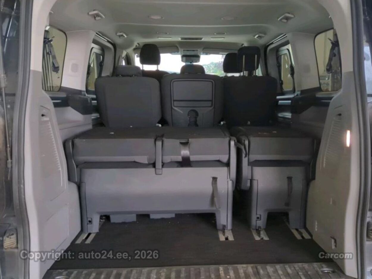 Ford Tourneo Custom Titanium Assistance 8s 2.0 125 kW