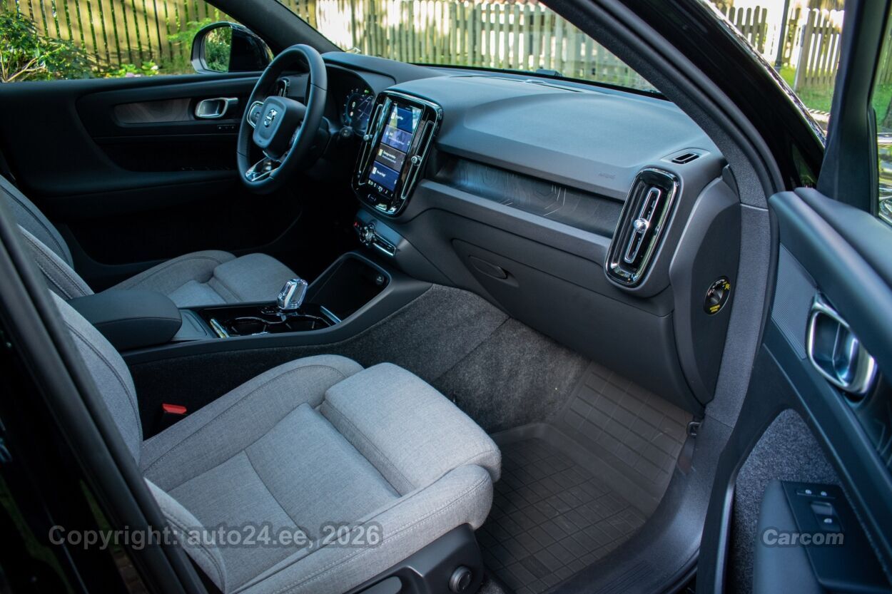 Volvo XC40 DARK P6 Intelli Wntr PRO Recharge 170 kW