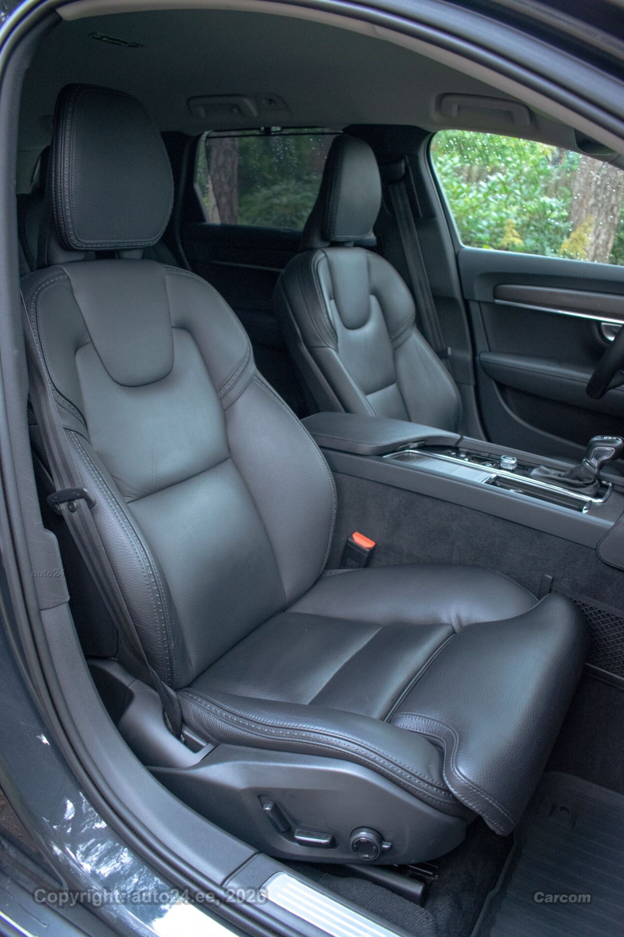 Volvo V90 Cross Country AWD MY2019 Intelli Safe PRO Wntr 2.0 D4 140 kW