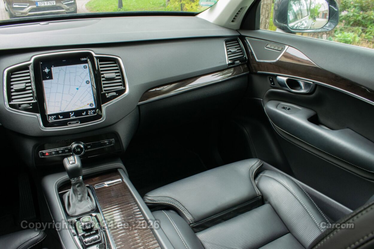 Volvo XC90 4C AWD Inscription Intelli Safe PRO 2.0 D5 AWD 173 kW
