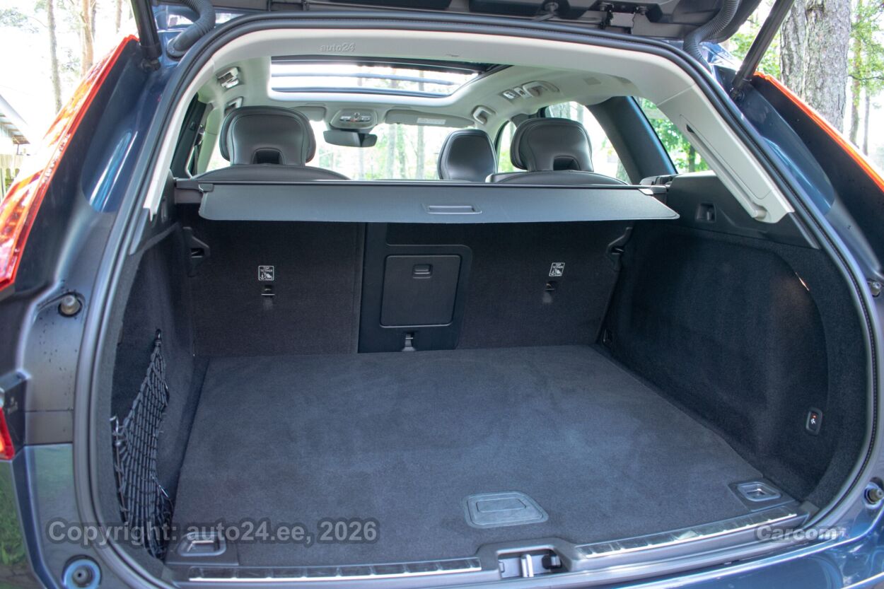 Volvo XC60 AWD Long Range Bright Intelli PRO Wntr 2.0 T6 Recharge PHEV Pistikhübriid 293 kW