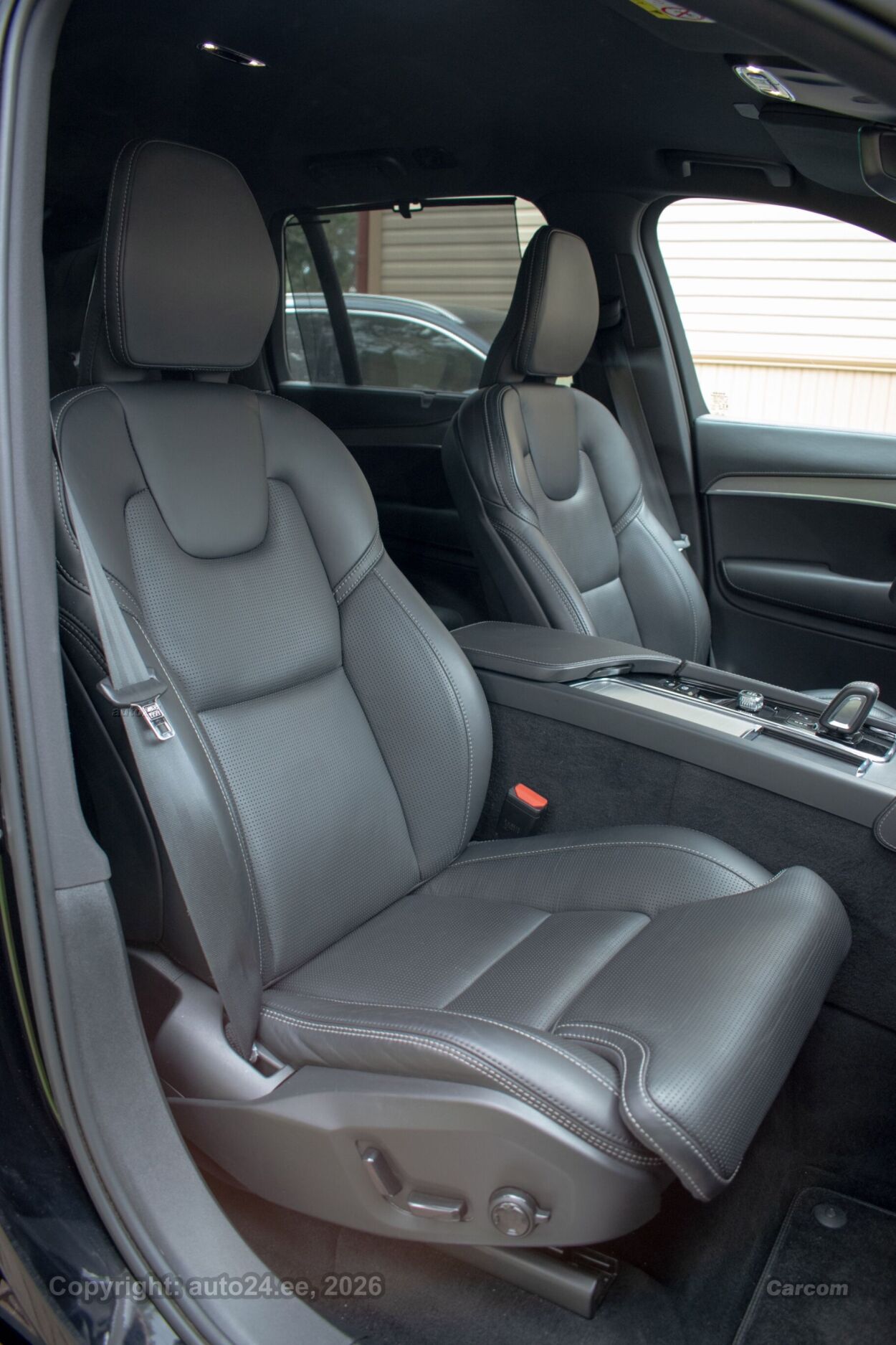 Volvo XC90 AWD B&W R-Design Dark Intelli PRO 2.0 B5 AWD MHEV KERS Kerghübriid 183 kW