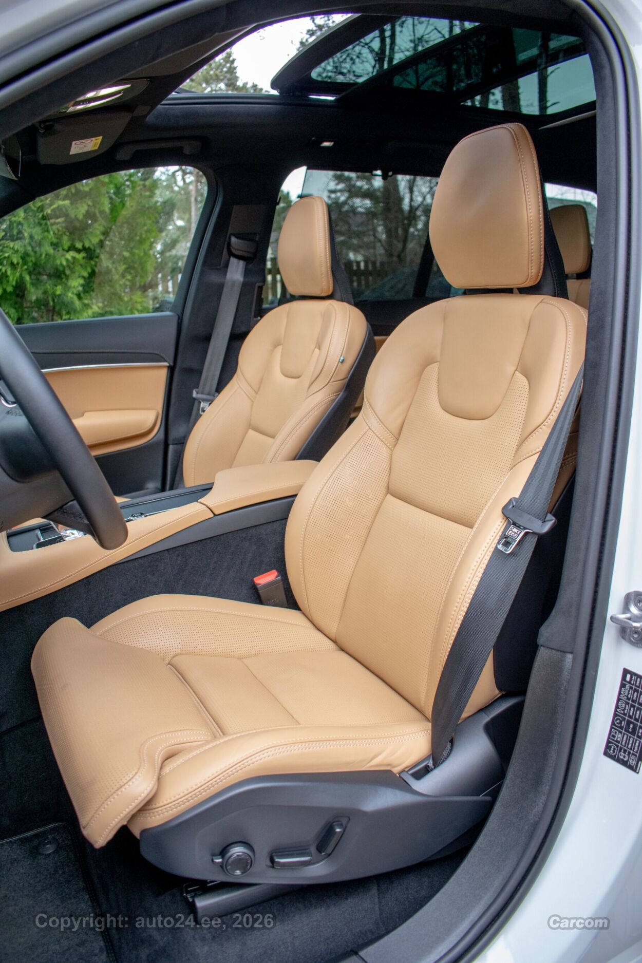Volvo XC90 7s MY24 Ultimate Bright Xenium Intelli PRO Wn 2.0 B5 KERS MHEV Kerghübriid 183 kW