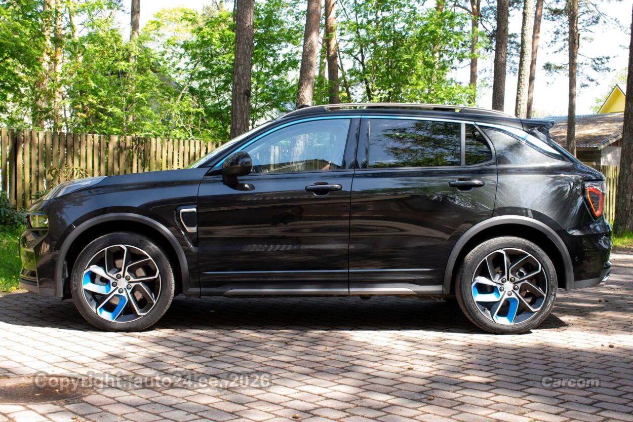 Lynk & Co 01 MORE PHEV Recharge Intelli Safe PRO 1.5 PHEV Plug-In Hybrid 192 kW