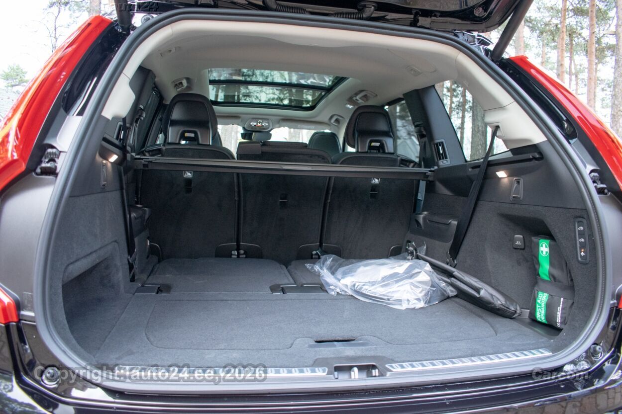 Volvo XC90 AWD Ultra DARK Ed Intelli PRO Lux FULL 2.0 T8 Recharge Long Range Plug In MY2025 335 kW