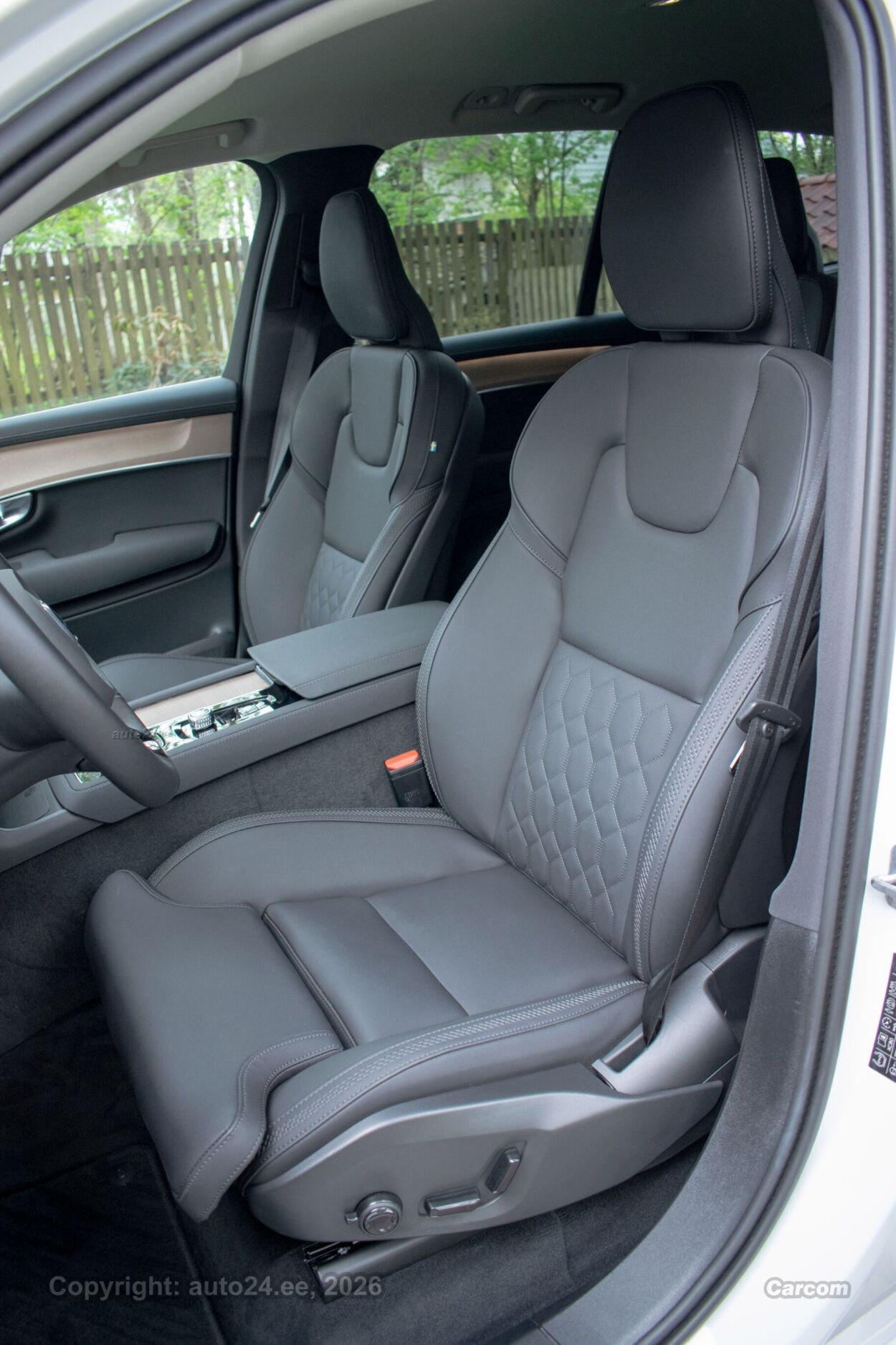 Volvo XC90 4C H/K Bright FL Intelli PRO Wntr PRO 2.0 T8 Recharge PHEV Long Range 335 kW