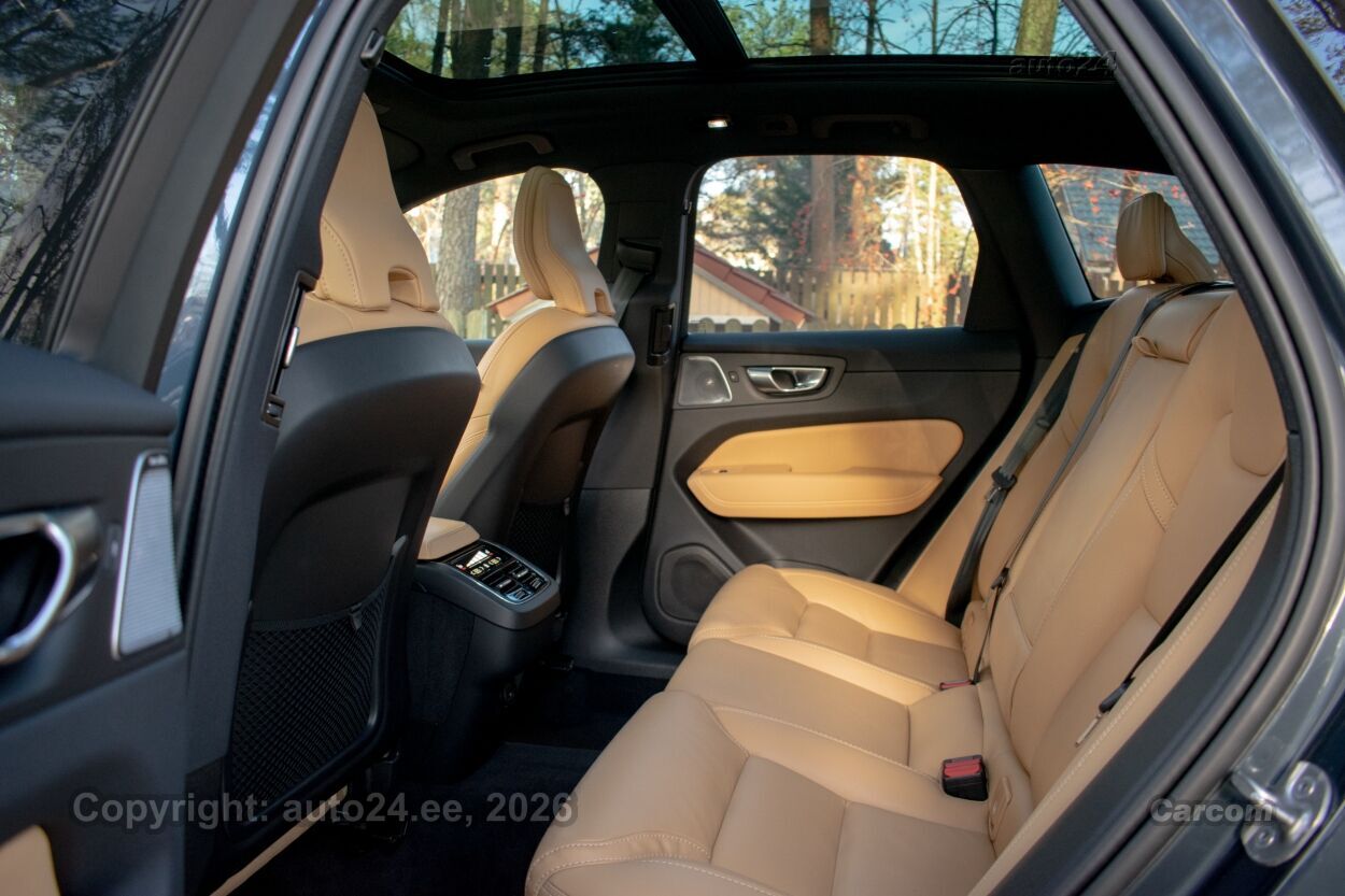 Volvo XC60 AWD Ultimate DARK Intelli PRO Xenium Fullopt 2.0 B4 KERS MHEV Kerghübriid 145 kW