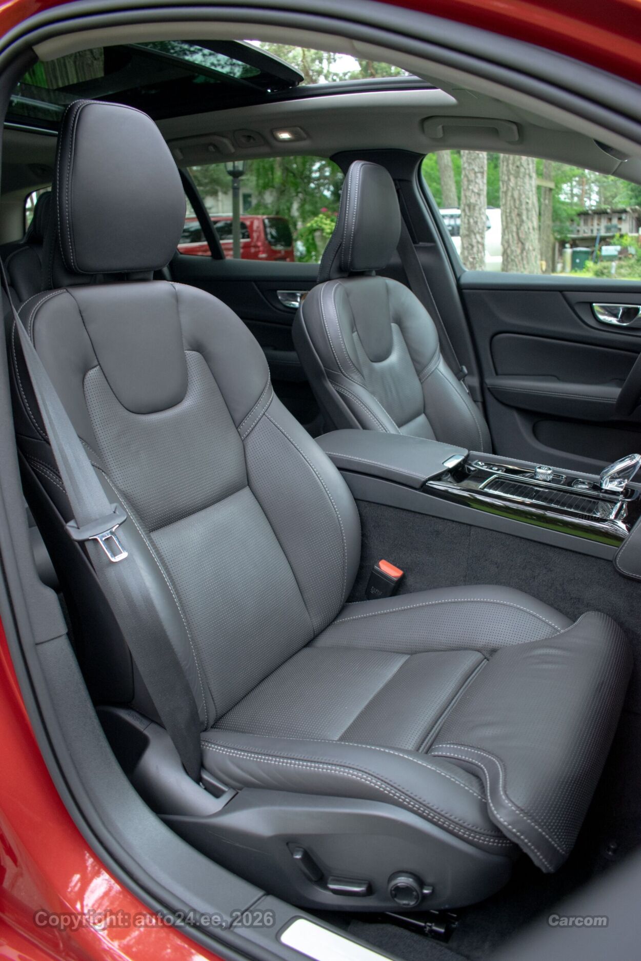 Volvo V60 MY23 DARK Long Range Intelli PRO Wntr PRO 2.0 T6 Recharge Plug-In Long Range 293 kW