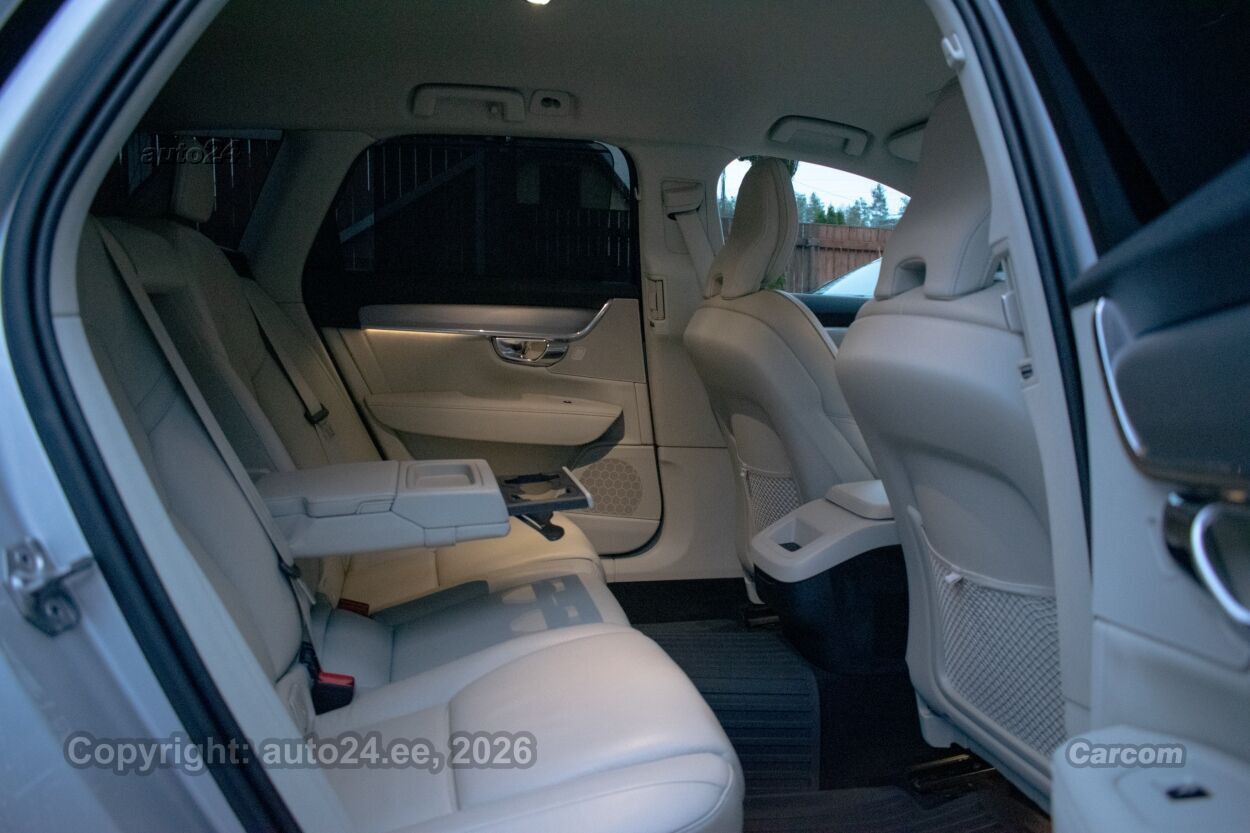 Volvo V90 Cross Country AWD Intelli SAFE PRO Family Wntr 2.0 D4 MY2019 140 kW