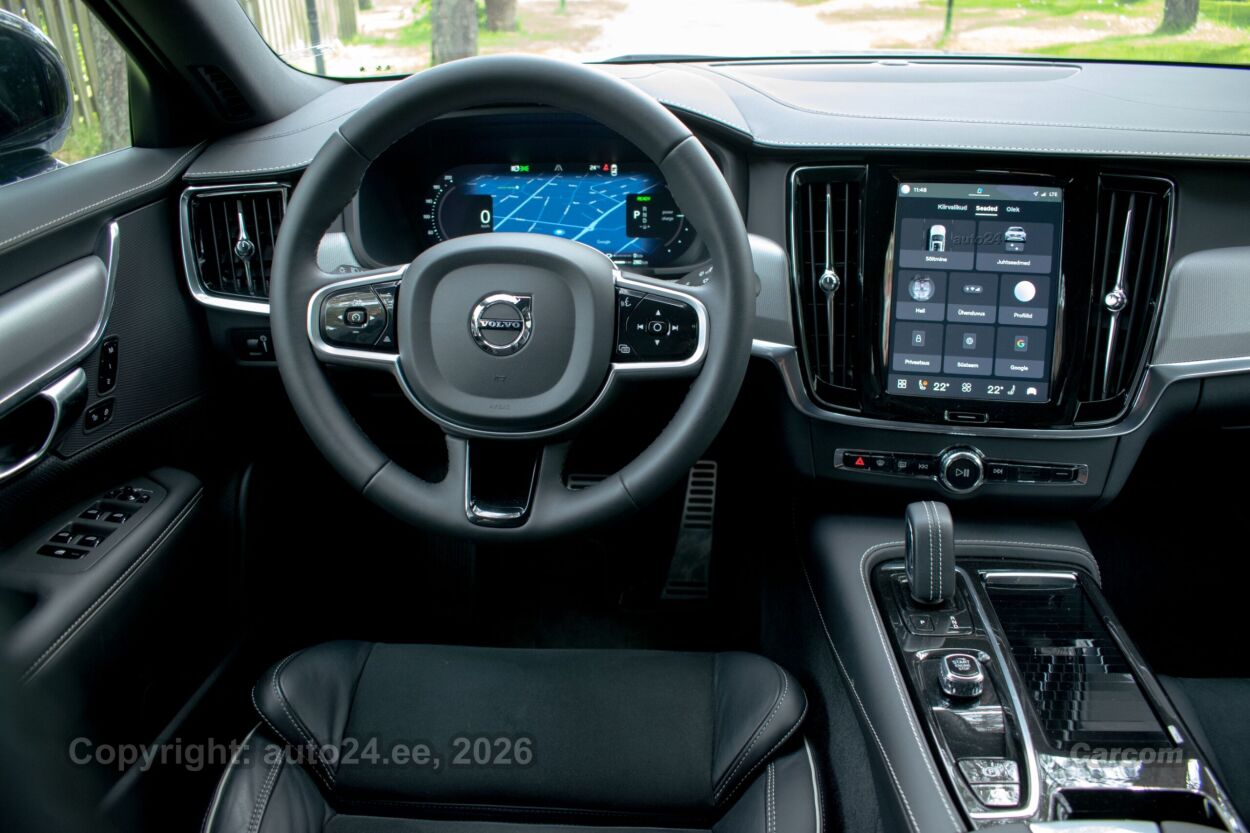 Volvo V90 AWD T8 R-Design DARK Long Range 2.0 T8 AWD Recharge 335 kW