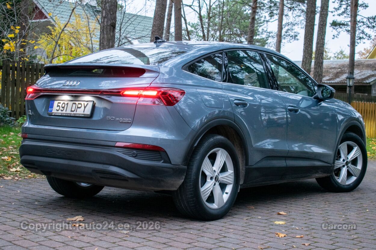 Audi Q4 e-tron S-Line Sportback Quattro 77 kW