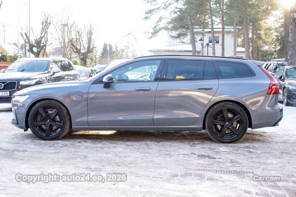 Volvo V60 AWD DARK R-Design Intelli Safe Xenium Wntr 2.0 T6 Recharge Plug-In Long Range 293 kW