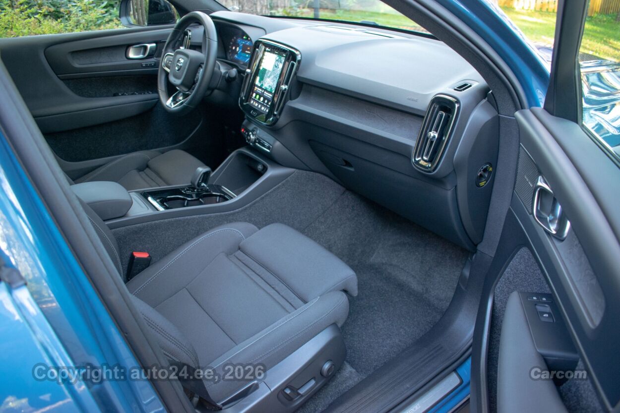 Volvo C40 H&K Ultimate DARK Intelli Safe PRO Wntr P6 Recharge 170 kW