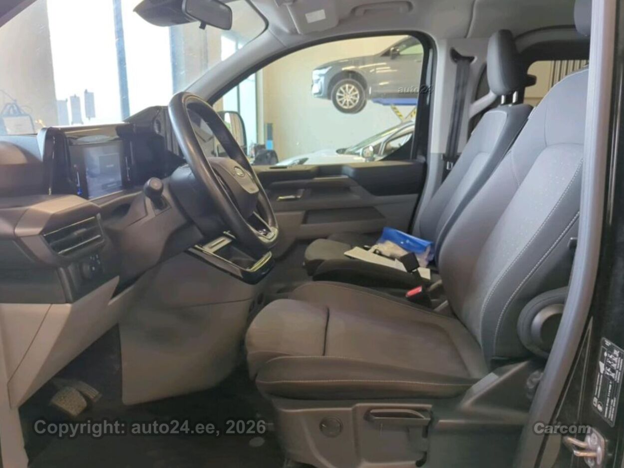 Ford Tourneo Custom Titanium Assistance 8s 2.0 125 kW