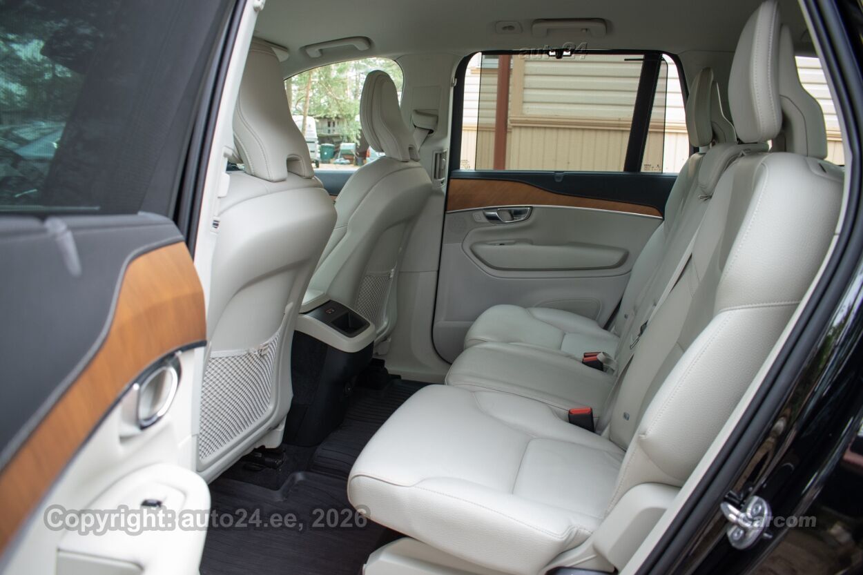 Volvo XC90 AWD Inscription Intelli SAFE PRO 2.0 B5 KERS MHEV Kerghübriid 183 kW