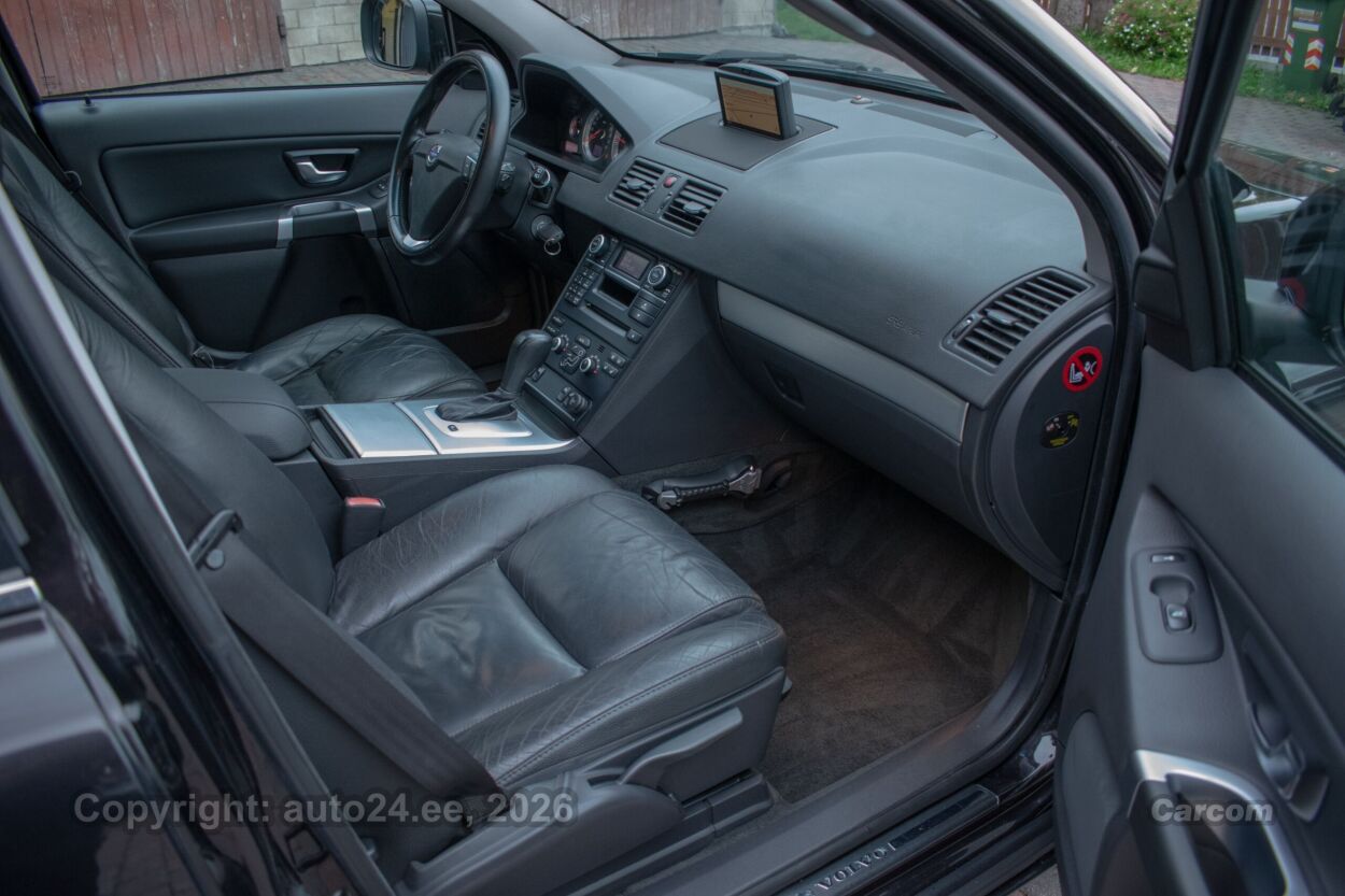 Volvo XC90 7s 2.4 D5 AWD 147 kW