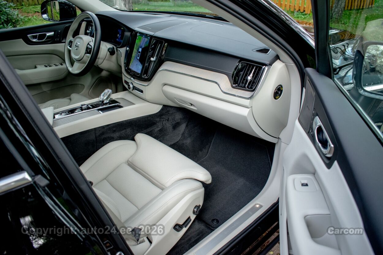 Volvo XC60 4C Ultimate Intelli PRO Xenium Wntr 2.0 T8 Recharge Long Range Plug In 335 kW