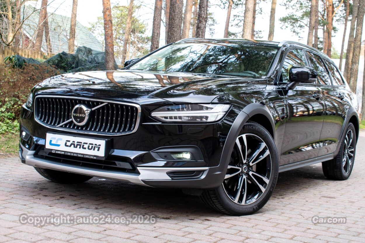 Volvo V90 Cross Country MY2023 PLUS Intelli Safe PRO Wnt 2.0 B4 AWD MHEV Kerghübriid 145 kW